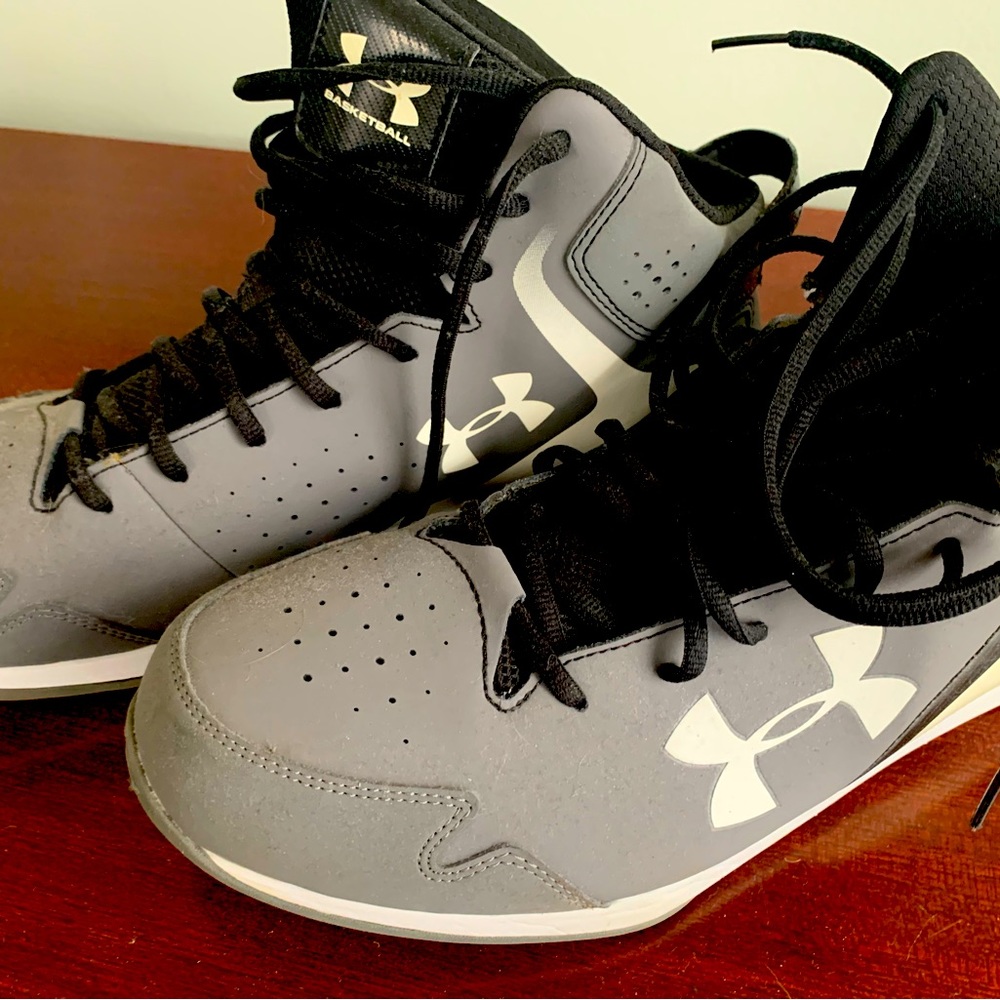 under Armour  basketball sneakers